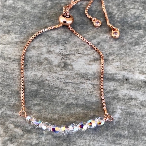Jewelry - Sparkly Swarovski crystal adjustabl…